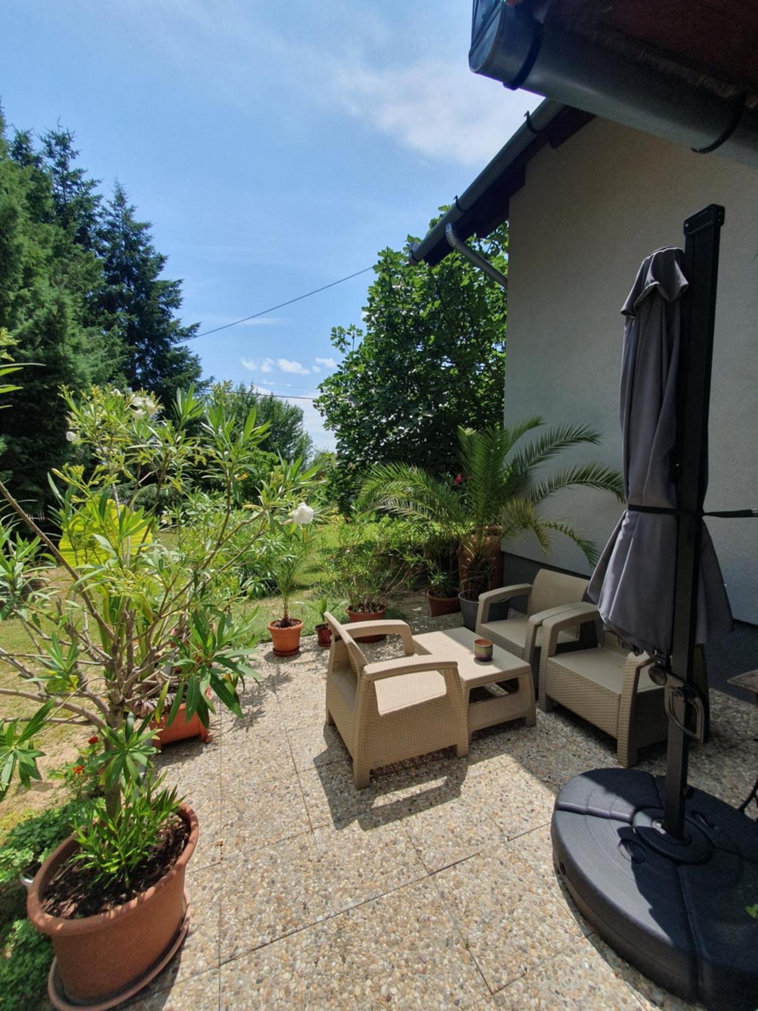 Feher Rozsa Apartman Cserszegtomaj Luaran gambar