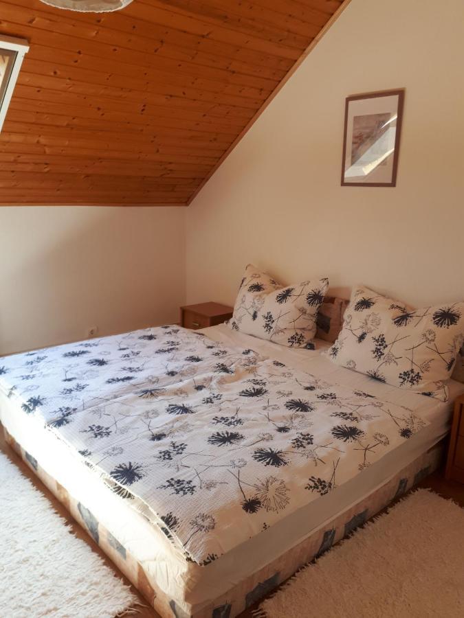 Feher Rozsa Apartman Cserszegtomaj Luaran gambar